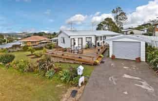 4 Melia Place , Stanmore Bay