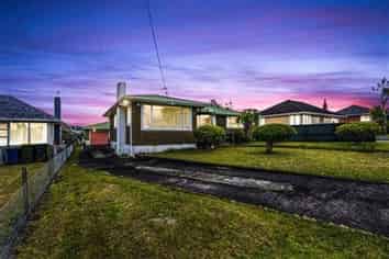 7 poto street, Te Atatu South