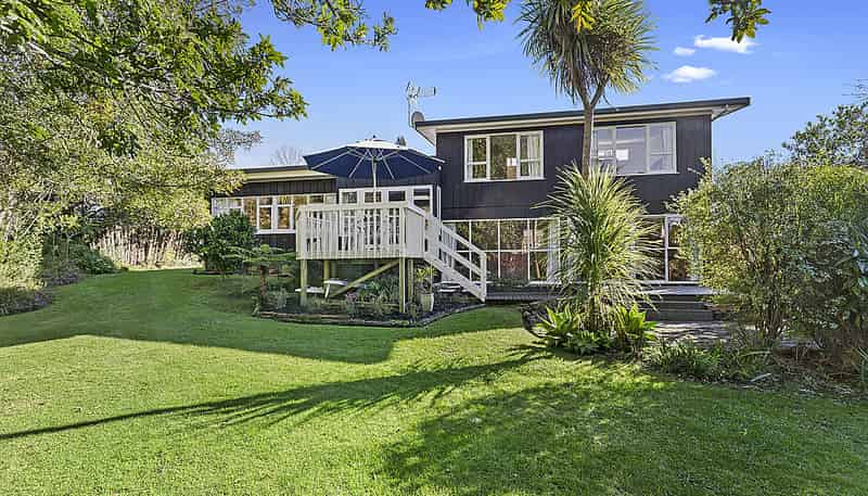 212 Hillcrest Road, Hillcrest