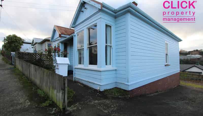 22 Meadow Street, Mornington