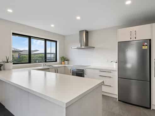 8 Slate Street, Rolleston