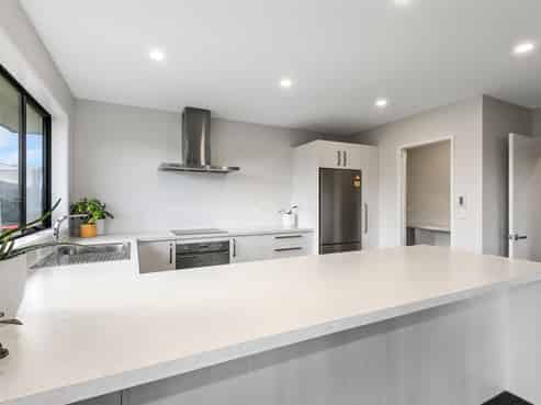 8 Slate Street, Rolleston