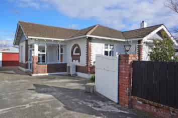 153 Catherine Street, Windsor