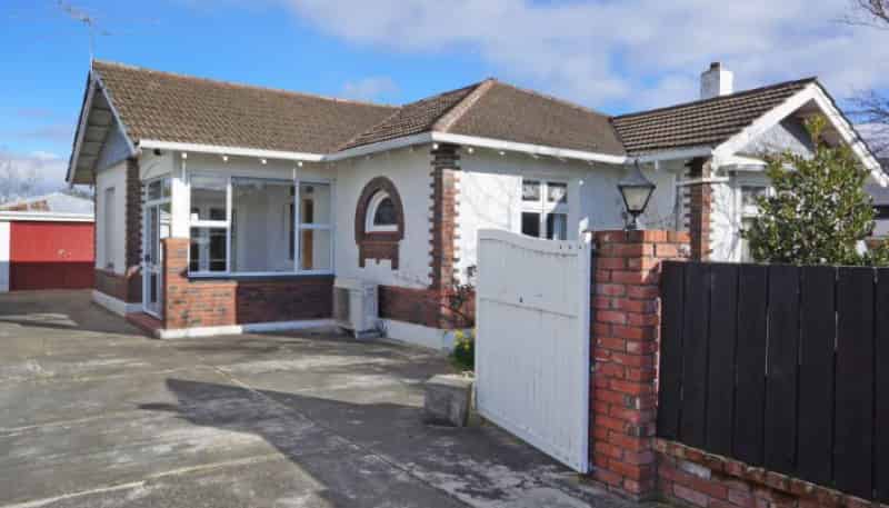 153 Catherine Street, Windsor