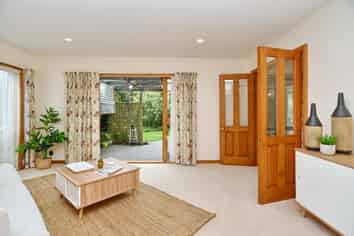 22 Clarevale Street, Burwood