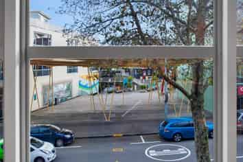 Perfect step, ideal size and location