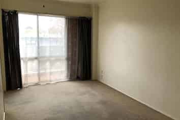 3D/30 Westward Ho, Glen Eden