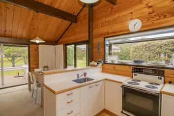 41 Beaumont Green, Pauanui