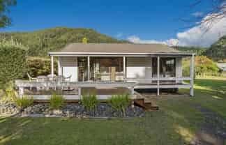 41 Beaumont Green, Pauanui