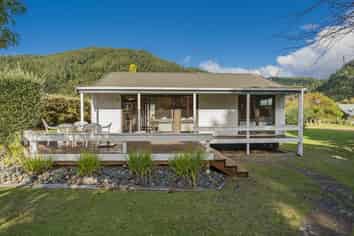 41 Beaumont Green, Pauanui