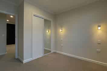 10 Oxford Street,, Tirau