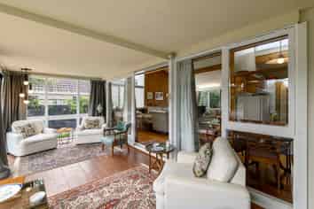 48 Field Way, Waikanae Beach