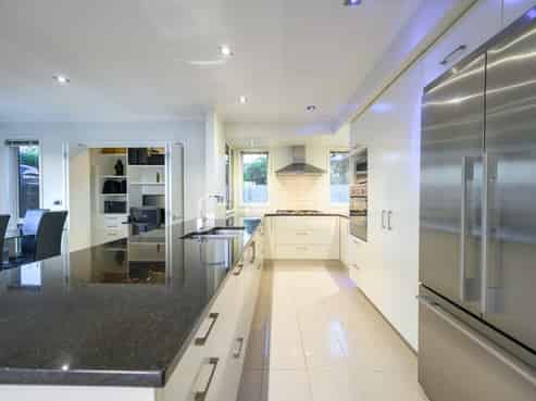 27 Pinnacle Place, Wakatu