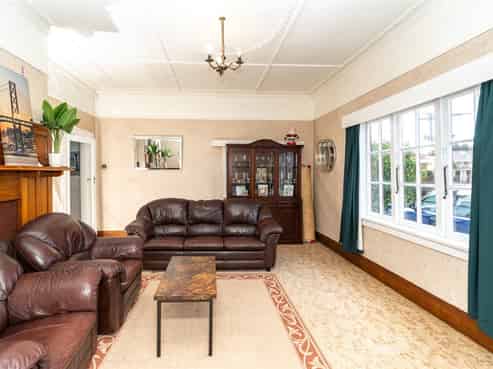 19 Enderley Avenue, Enderley