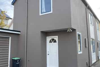 2/359 Hereford Street, Linwood