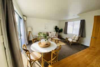 2/359 Hereford Street, Linwood