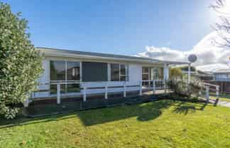 12A Leslie Place, Deanwell