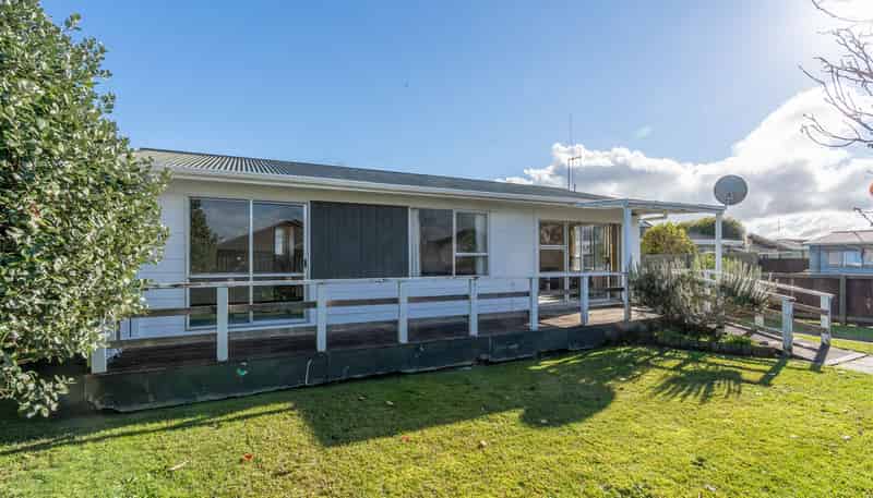 12A Leslie Place, Deanwell