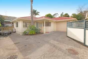 3/692 Whangaparaoa Road, Stanmore Bay