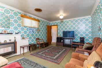 15 Belvedere Crescent, Takaro