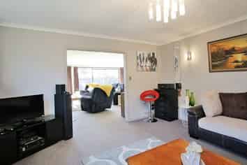 38 Kirkbride Street, Wallacetown