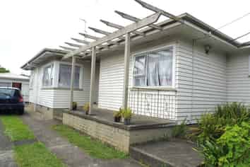 14 Gloucester Road, Manurewa