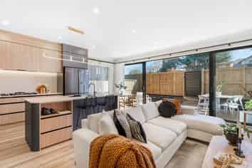 27B Tawhiri Road, One Tree Hill