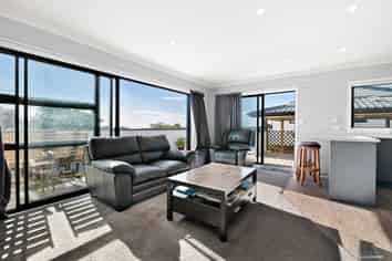 29 Gledstane Road, Stanmore Bay