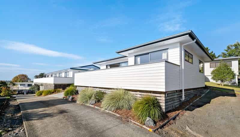 29 Gledstane Road, Stanmore Bay