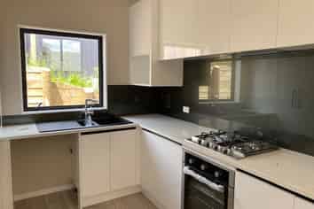 142 Lisle Farm Road, Pukekohe