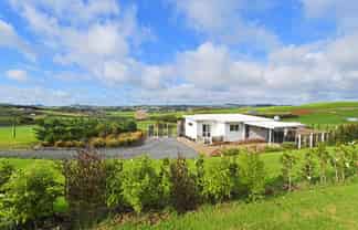 64 Brown Road, Kaiwaka