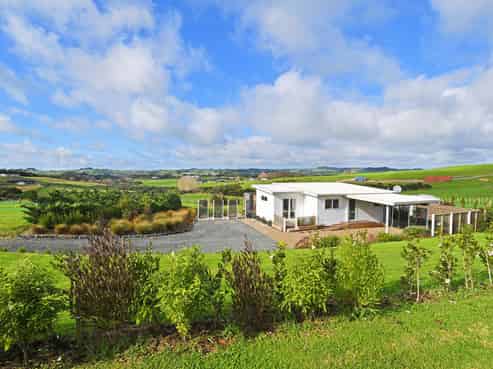 64 Brown Road, Kaiwaka