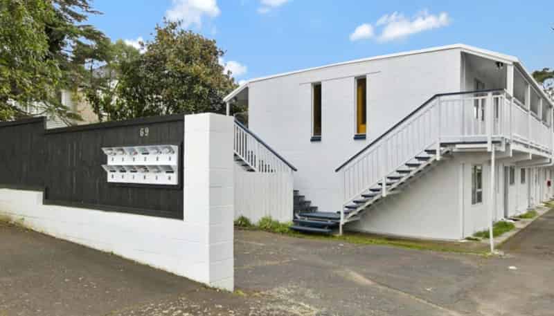 69K Woodward Road, Mount Albert