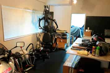 ALBANY LIVE AND WORK