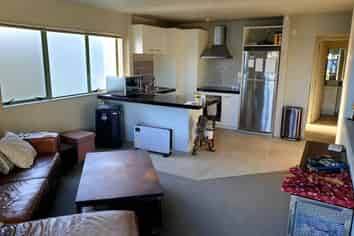 ALBANY LIVE AND WORK