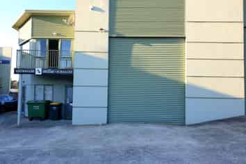 ALBANY LIVE AND WORK