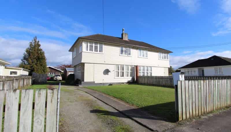 9 - 11 Hamilton Street, Pahiatua