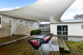 2 Margaret Place, Deanwell