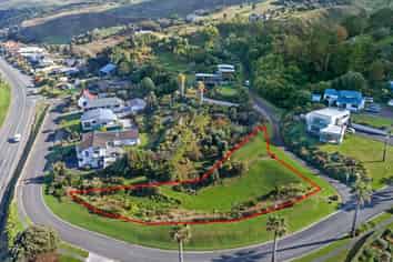 Lot 2, Sirrah Street, Okitu