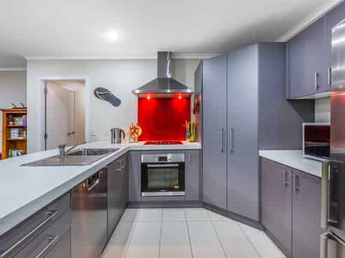 62 Peterhouse Street, Tawa