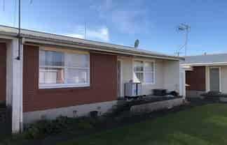 2/12 Nixon Street, Hamilton East