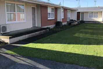 2/12 Nixon Street, Hamilton East