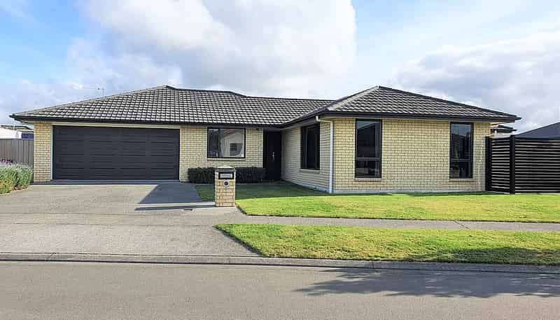 7 Pania Place, Poraiti