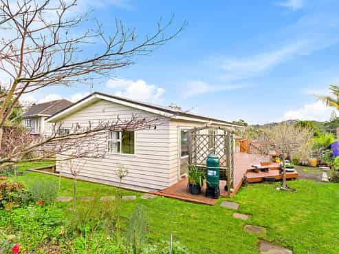 37 Tudor Road, Henderson