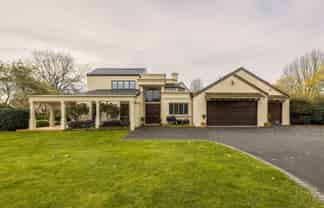 203 Athlone Drive, Cambridge