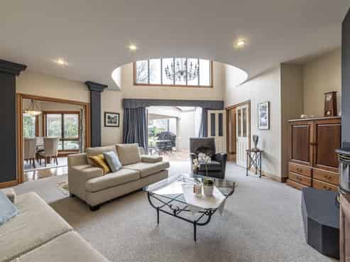 203 Athlone Drive, Cambridge