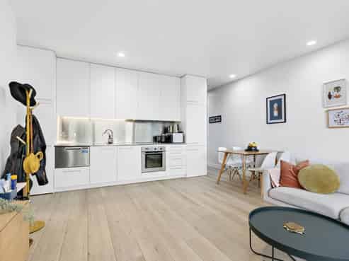 1b/4 Fisher-Point Drive, Freemans Bay