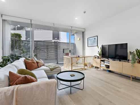 1b/4 Fisher-Point Drive, Freemans Bay