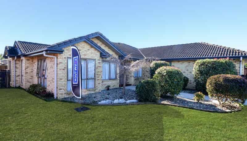 115 Wentworth Drive, Rototuna North