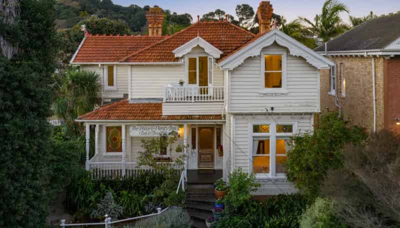 6 Flagstaff Terrace, Devonport